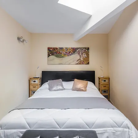 Massarenti 31 Modern Duplex By Wonderful Italy Bolonia