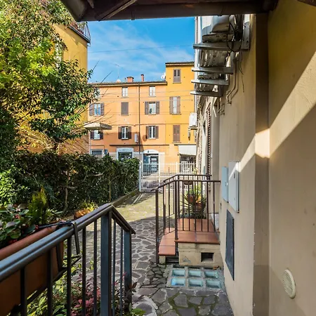 Massarenti 31 Modern Duplex By Wonderful Italy Апартаменты Болонья